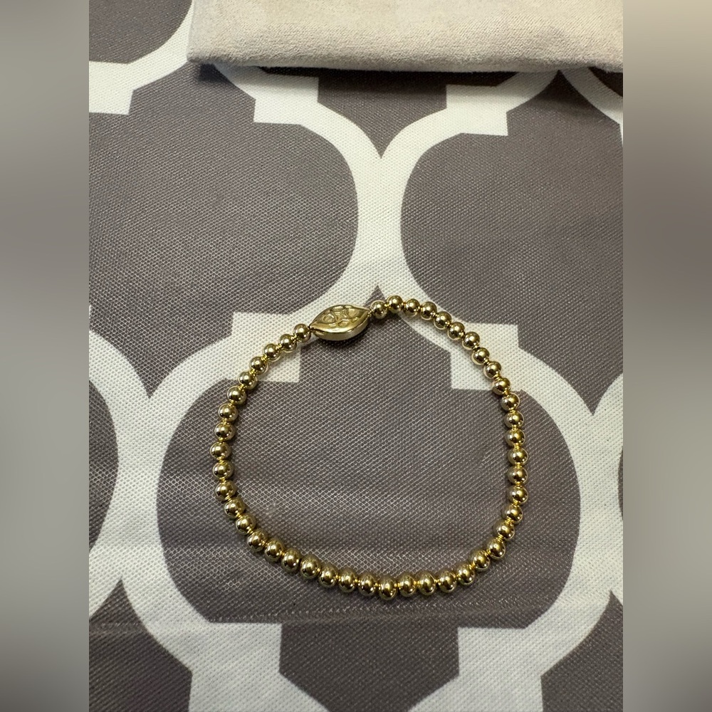KENDTA SCOTT Gold Bead Stretch Bracelet with Football Charm - Picture 3 of 4